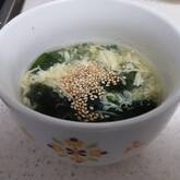 卵がふわとろ！わかめの簡単スープ