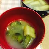 ナスと油揚げのみそ汁