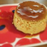 マグカップに材料を入れるだけ！レンジでプリン