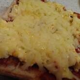 卵のピザトースト