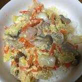 ゴマ油香る！白菜と豚肉の卵とじ丼