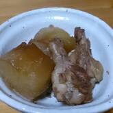 しみしみ大根と鶏手羽元の煮物