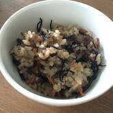 ヒジキと鮭のヘルシーご飯