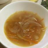 たっぷりオニオンスープ