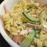 マカロニサラダ