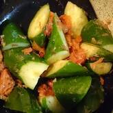 箸休めに！たたきキュウリのさっぱり梅肉和え