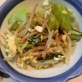 モヤシのピリ辛卵とじ