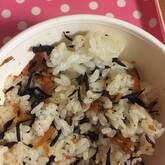 煮ヒジキ入り混ぜご飯