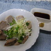 ゆで豚・からしじょうゆ