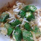 あと一品に！ゆでオクラのゴマ和え