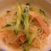 キュウリとハムの中華春雨サラダ