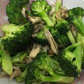 ブロッコリーのニンニク炒め