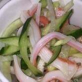 カニカマとカマボコのサラダ