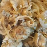 定番！ご飯がすすむ豚のショウガ焼き