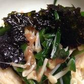 エノキとニラの梅おかか和え