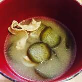 豚肉とナスのみそ汁