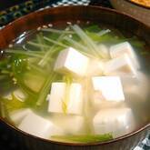 豆腐と水菜の中華スープ