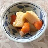ニンジンとタケノコの煮物