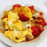 ゴマ油の香りがたまらない！トマトと卵の中華炒め