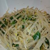 モヤシとニラのお浸し