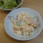 マカロニサラダ