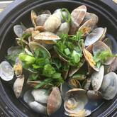 うまみたっぷり！バター香るあさりの酒蒸し by 崎野 晴子さん