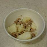 粉ふきイモの肉そぼろ和え