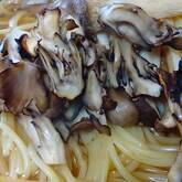 焼きキノコのスープパスタ