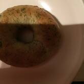 玉ネギとホウレン草のベーグル