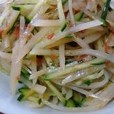 ジャガイモと大葉のせん切りサラダ