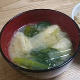 小松菜と大根のみそ汁