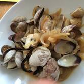 アサリのバター風味ワイン蒸し