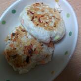 鶏とゴボウのハンバーグ