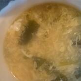 卵がふわとろ！わかめの簡単スープ