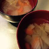 白菜の中華風スープ