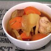 鶏手羽元カレースープ煮