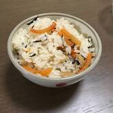 煮ヒジキ入り混ぜご飯