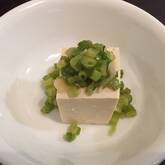 ネギ塩の冷や奴