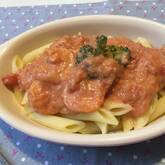 トマトクリームパスタ