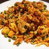 簡単！豚キムチ ピリ辛ふわふわ卵炒め ご飯がすすむ美味しさ