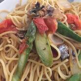 グリーンアスパラとトマトのスパゲティー