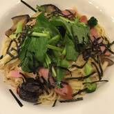 シンプルが一番！ホウレン草とベーコンのパスタ