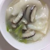 ワンタン風中華スープ