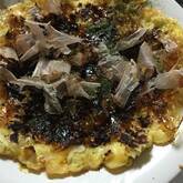 たっぷりキャベツとベーコンのお好み焼き