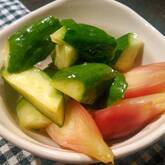 ミョウガとキュウリの甘酢漬け