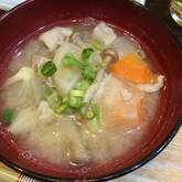 キノコ豚汁