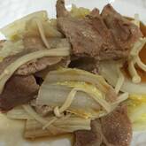 白菜と豚バラ肉の蒸し煮