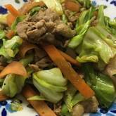 豚肉とキャベツの炒め物