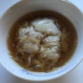 鶏のつるりんワンタンスープ