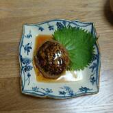 簡単ヘルシー！かさ増ししっとり甘辛おからハンバーグ